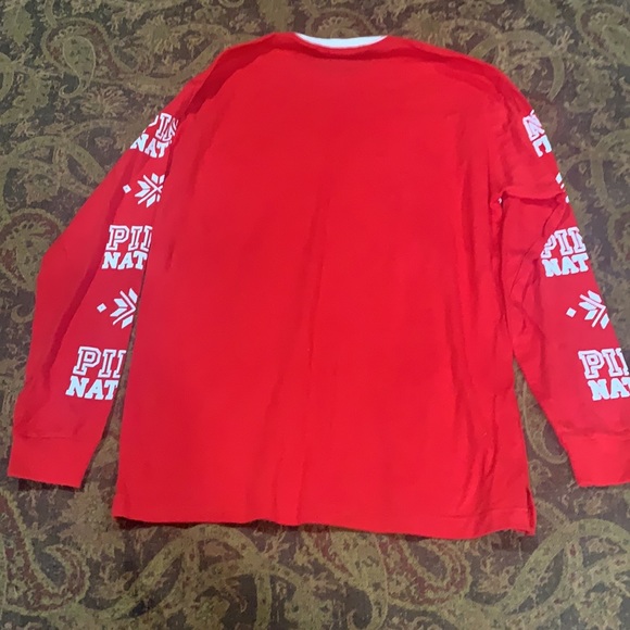 ☀️ 3 for $30 NWOT PINK Christmas shirt sz small (oversized) - Picture 3 of 4